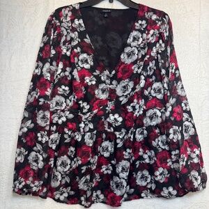 Torrid Peplum Blouse Womens Size 1X Red Black FloraL Long Sleeve Goth Chiffon